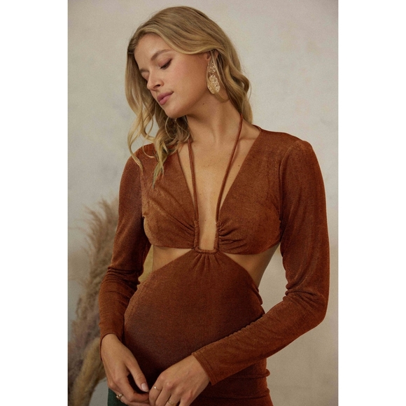 HOLLY RUCHING CUT OUT BODYCON - Picture 2 of 3